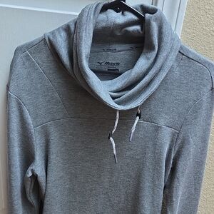 Mizuno Women's Heather Gray Turtleneck Sweater